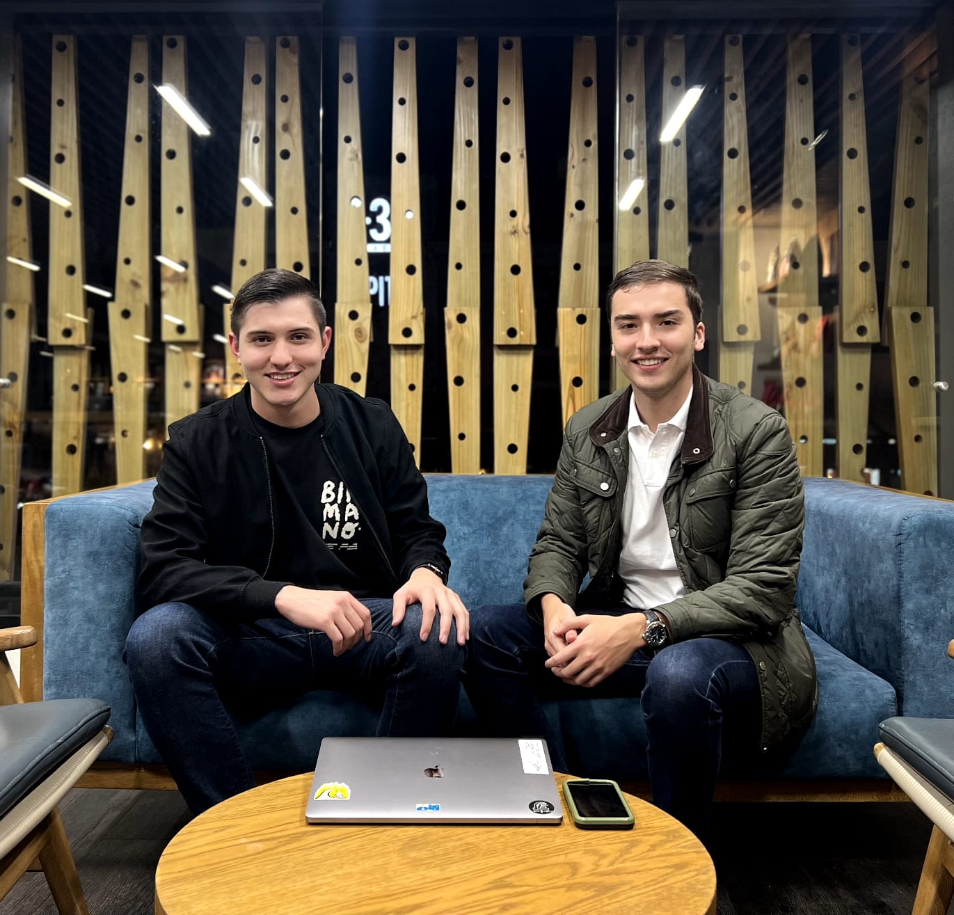 Los colombianos que crearon una billetera digital para ahorrar en dólares