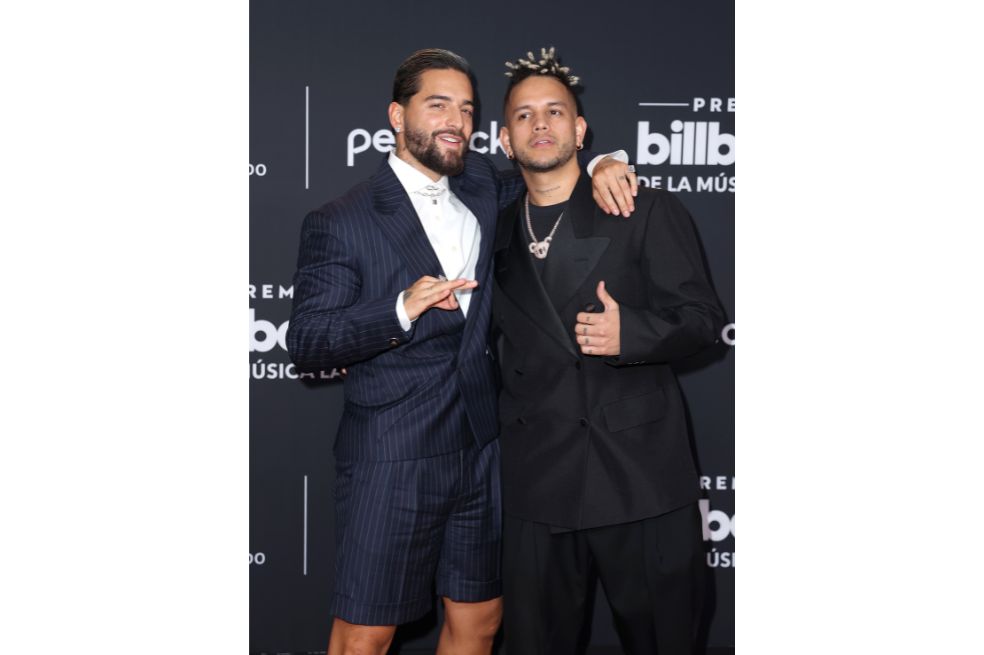 Maluma y Ovy On The Drums en la alfombra roja de los Latin Billboard 2022