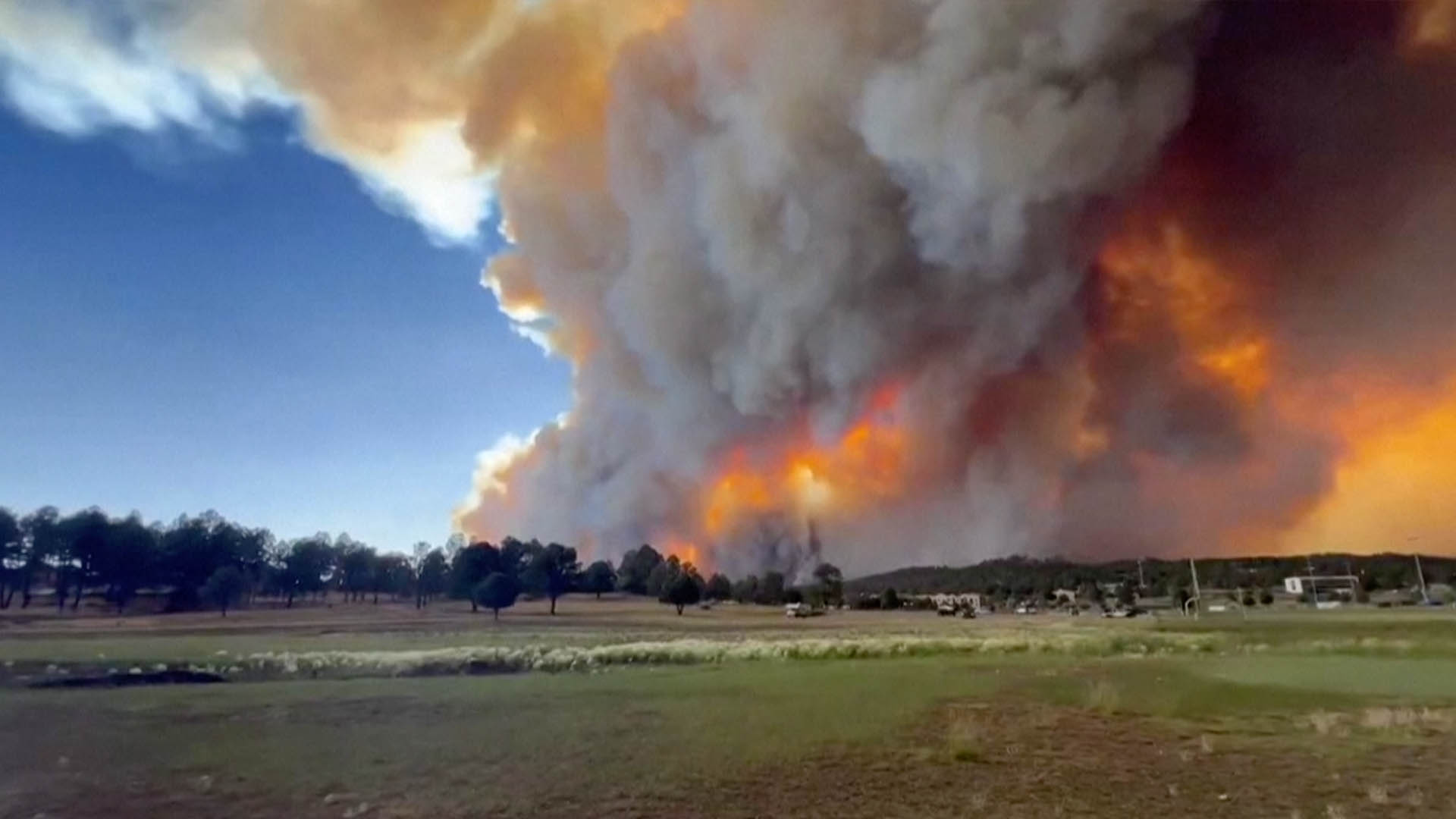 Incendio forestal en Estados Unidos: más de 7.000 personas afectadas