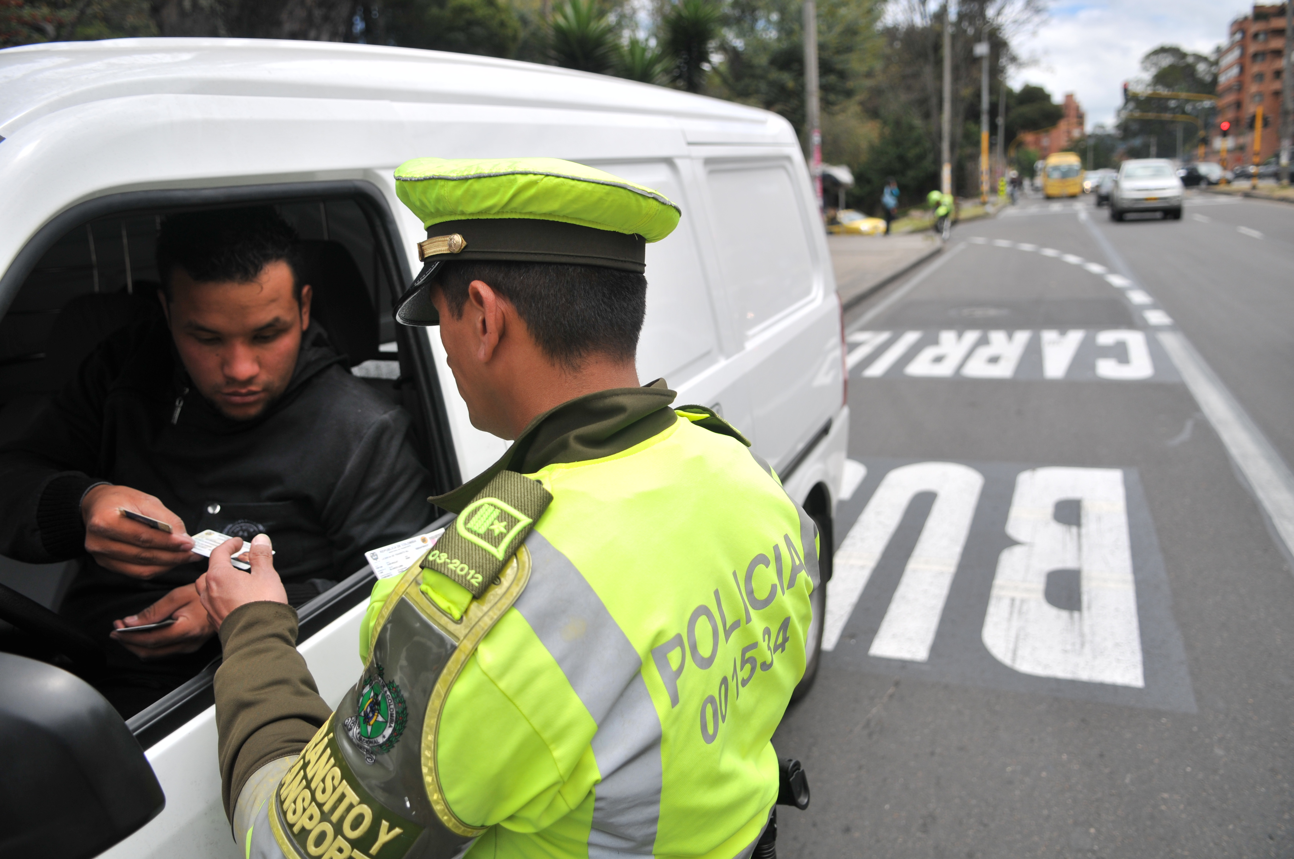 ¿Qué pasa si se conduce con la licencia vencida? Esta es la multa en 2026