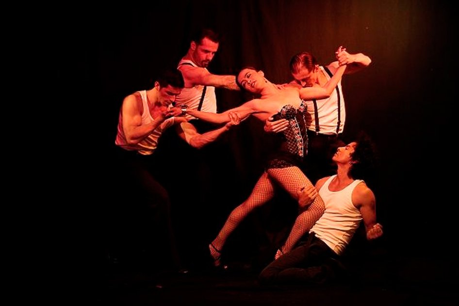 «Paprika», tango cabaret en las tablas