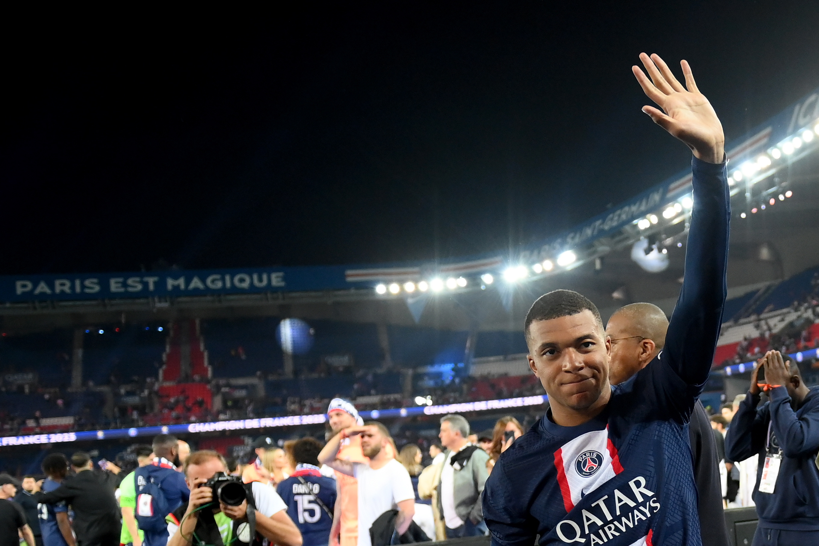 Histórica oferta del fútbol árabe al PSG por Kylian Mbappé