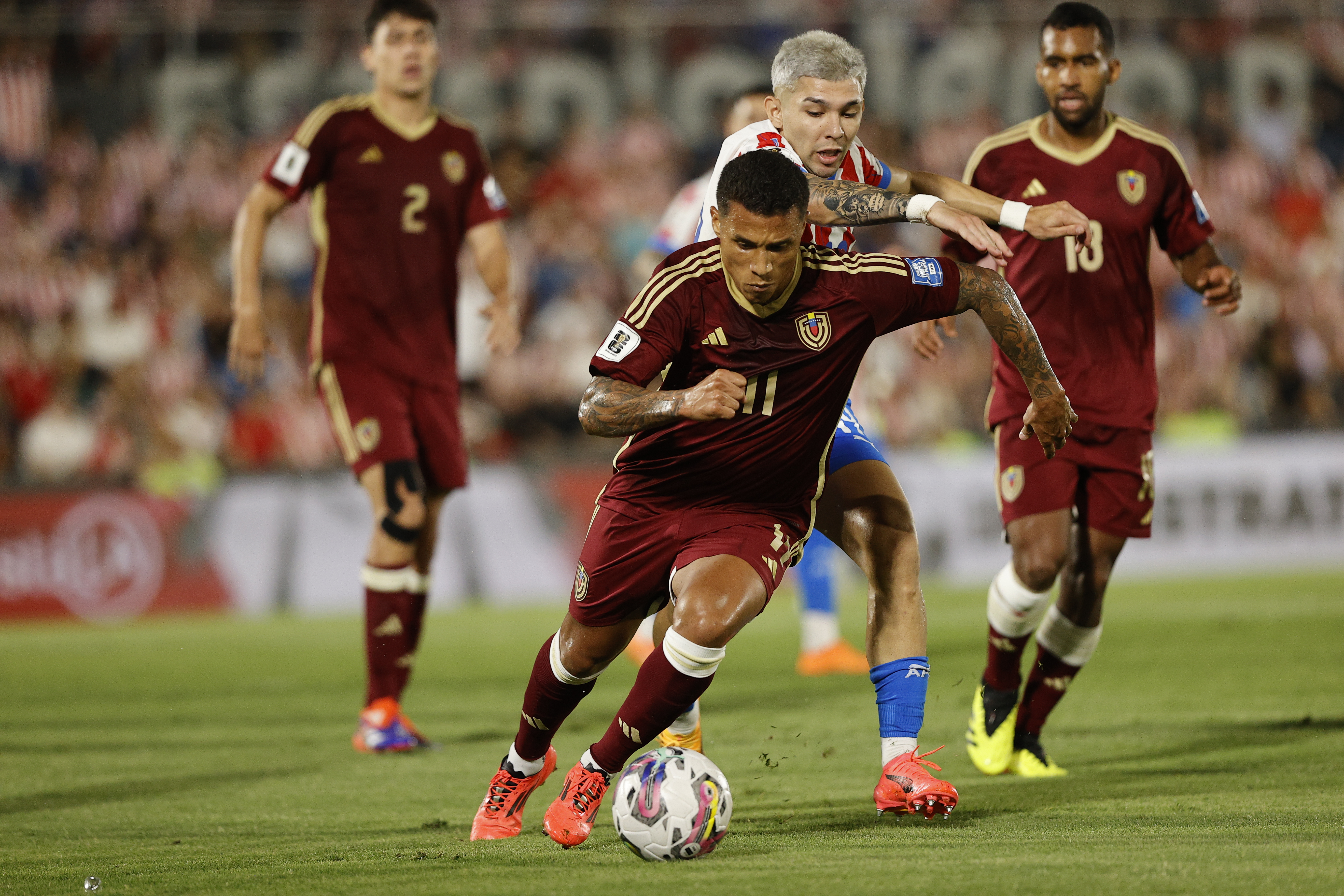 América confirmó su primer refuerzo para 2026: jugó en la selección de Venezuela