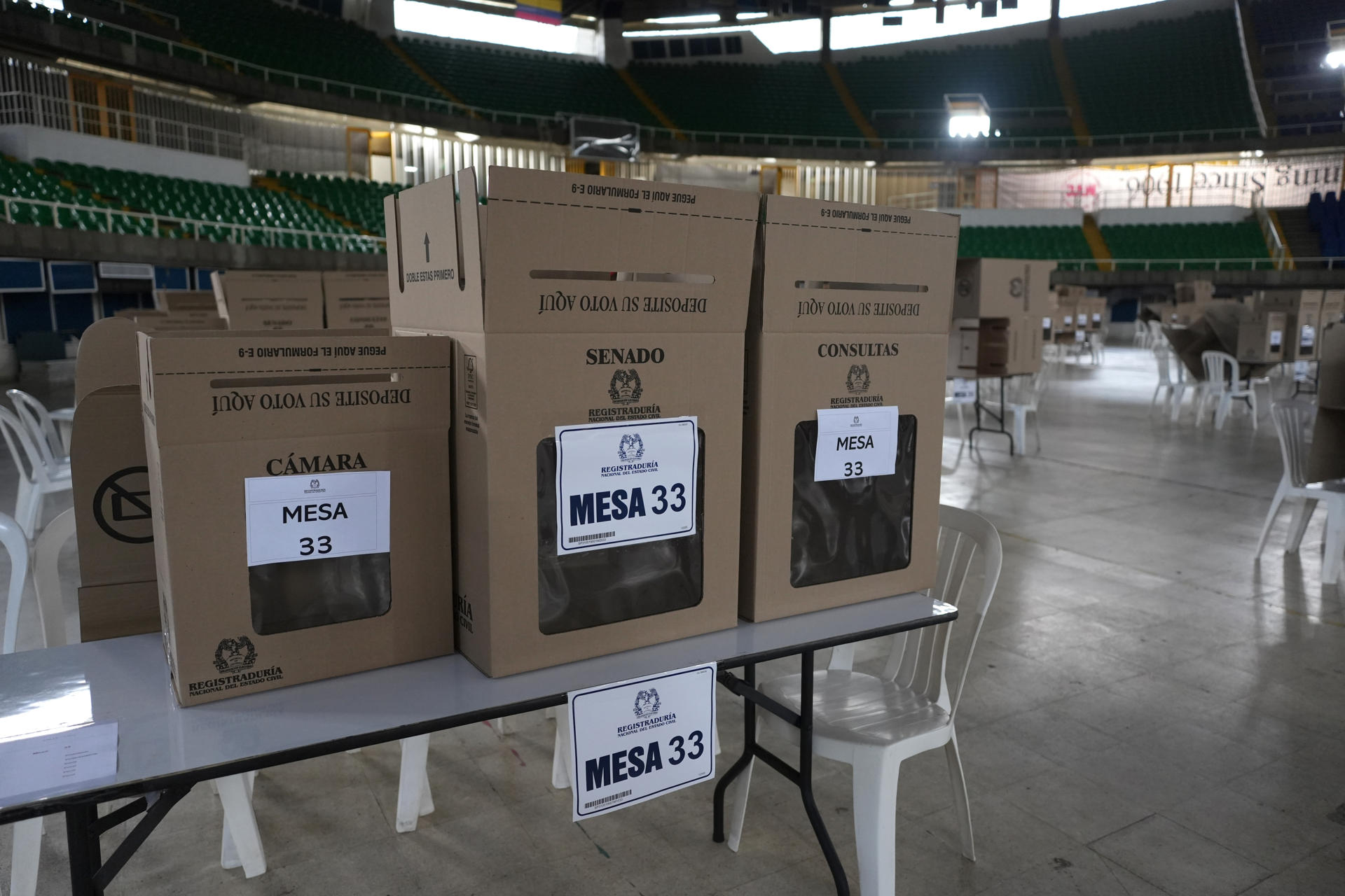CNE cita a reunión por posibles irregularidades en registro de testigos electorales