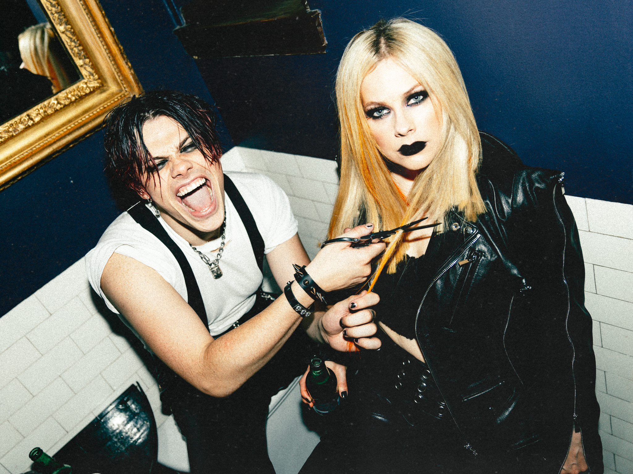 “I’m a mess”, así suena el nuevo sencillo de Avril Lavigne y Yungblud