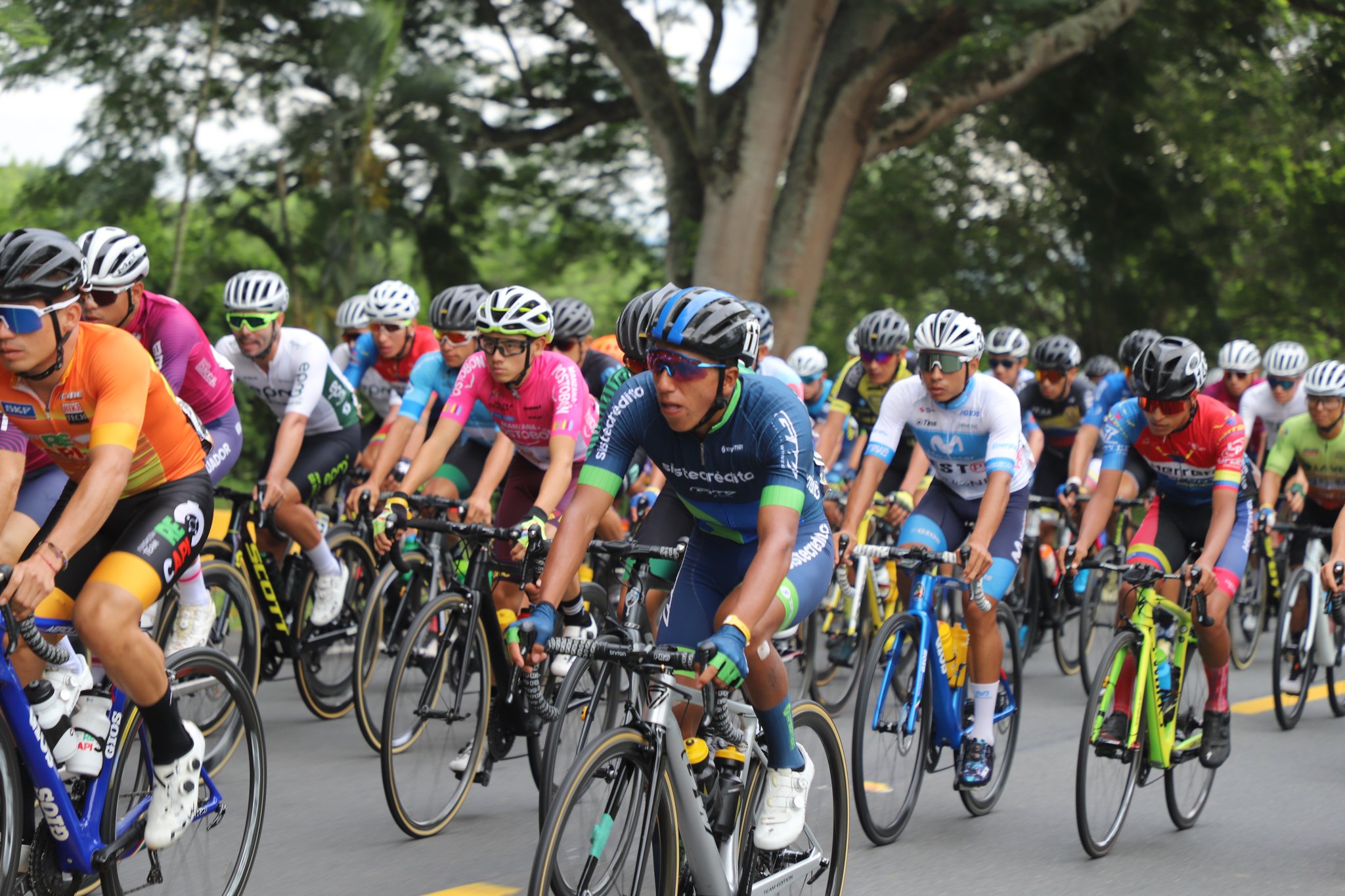 Vuelta a Colombia 2022: Cadena se llevó la séptima etapa y Rico conservó el liderato