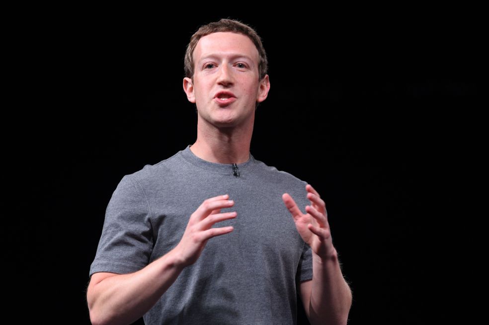 Zuckerberg y su esposa donan US$3.000 millones para causas sanitarias