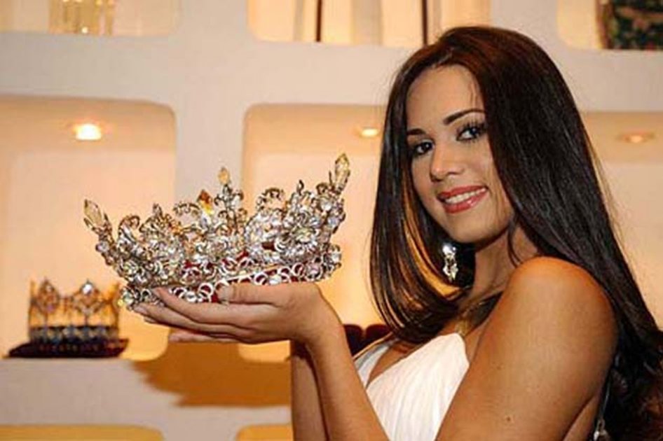 La actriz, modelo y ex Miss Venezuela, Mónica Spear.