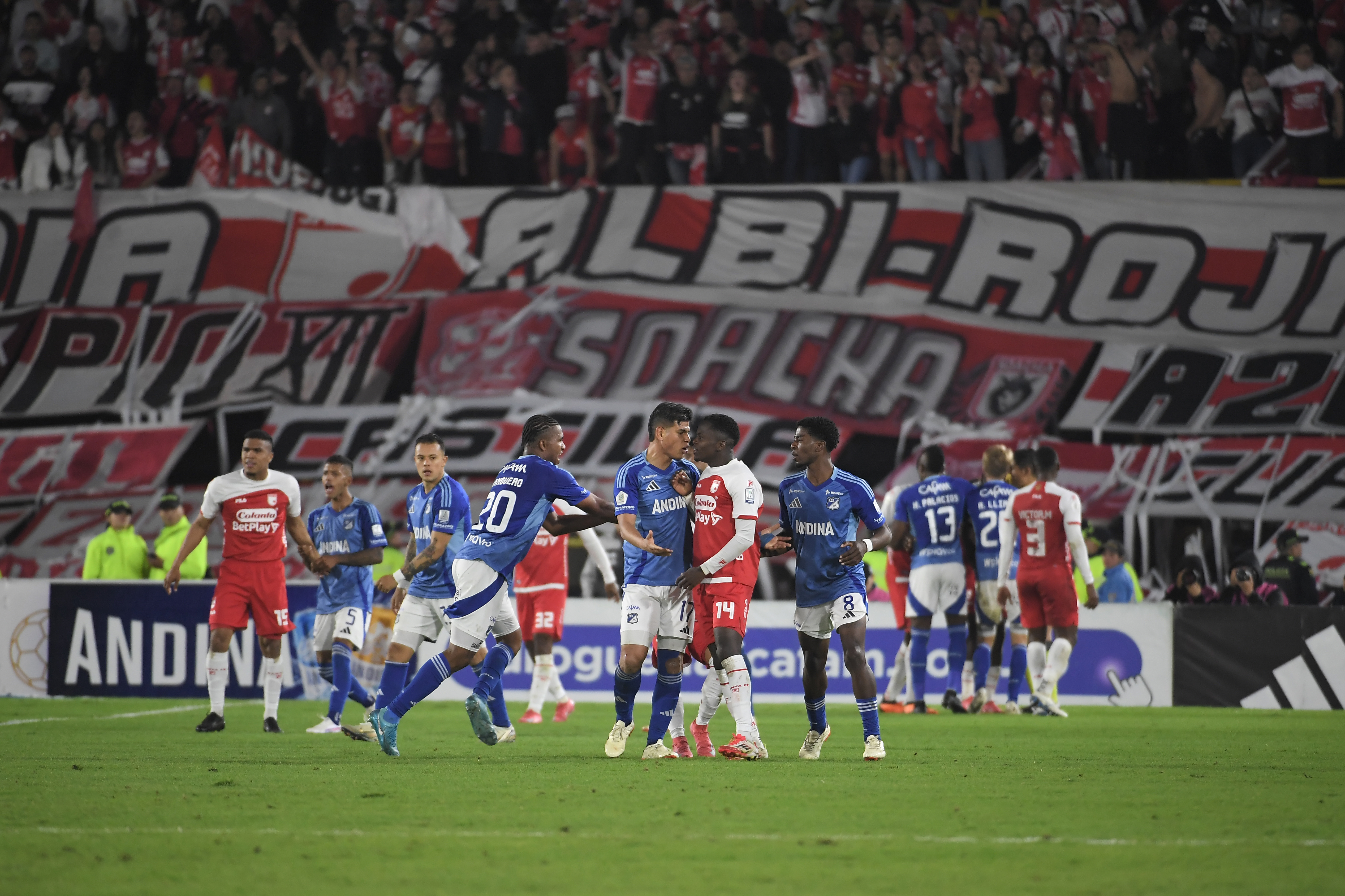 El desamparo laboral de los deportistas colombianos y la quimera de la huelga