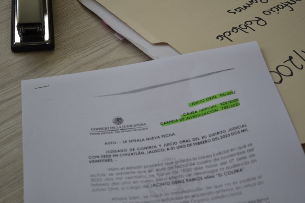 Uno de los expedientes de casos que lleva la organización Tsikini en defensa de los indígenas náhuatl de Sierra de Manantlán.