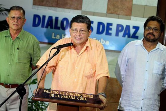 Uribismo quiere demostrar que Farc siguen delinquiendo en medio de la tregua