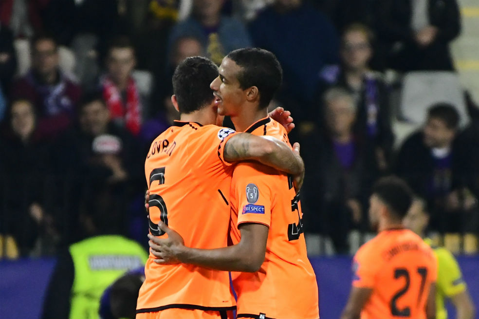 Liverpool goleó y es nuevo líder del grupo E de la Champions