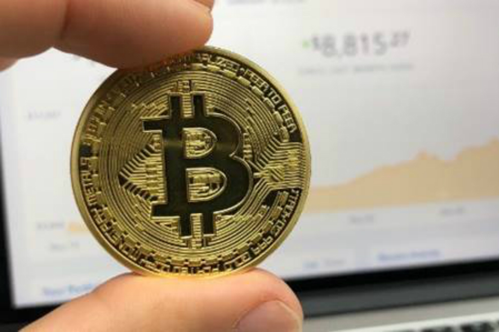 El candidato a la Cámara que financiará su campaña con criptomonedas
