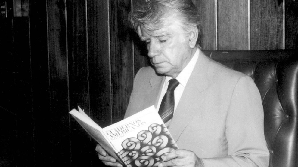 el filósofo mexicano Leopoldo Zea.