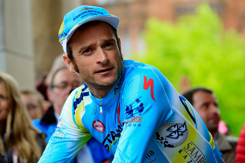 Ciclistas colombianos lamentan muerte de italiano Scarponi
