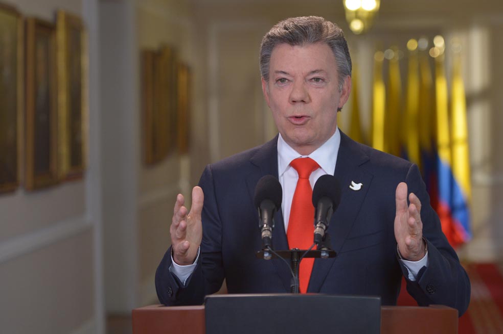 ¿A quién le habla el presidente Santos?