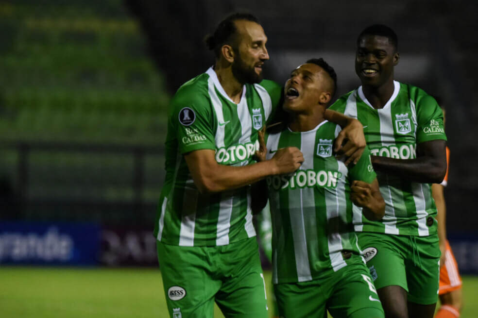 Nacional derrotó a La Guaira en su inicio en la Copa Libertadores