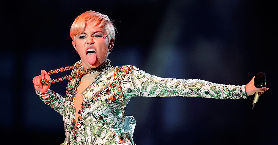 Un cerdo es la nueva mascota de Miley Cyrus