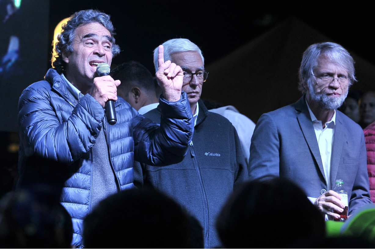 Bogotá y sus 3,6 millones de votos en disputa para la segunda vuelta presidencial