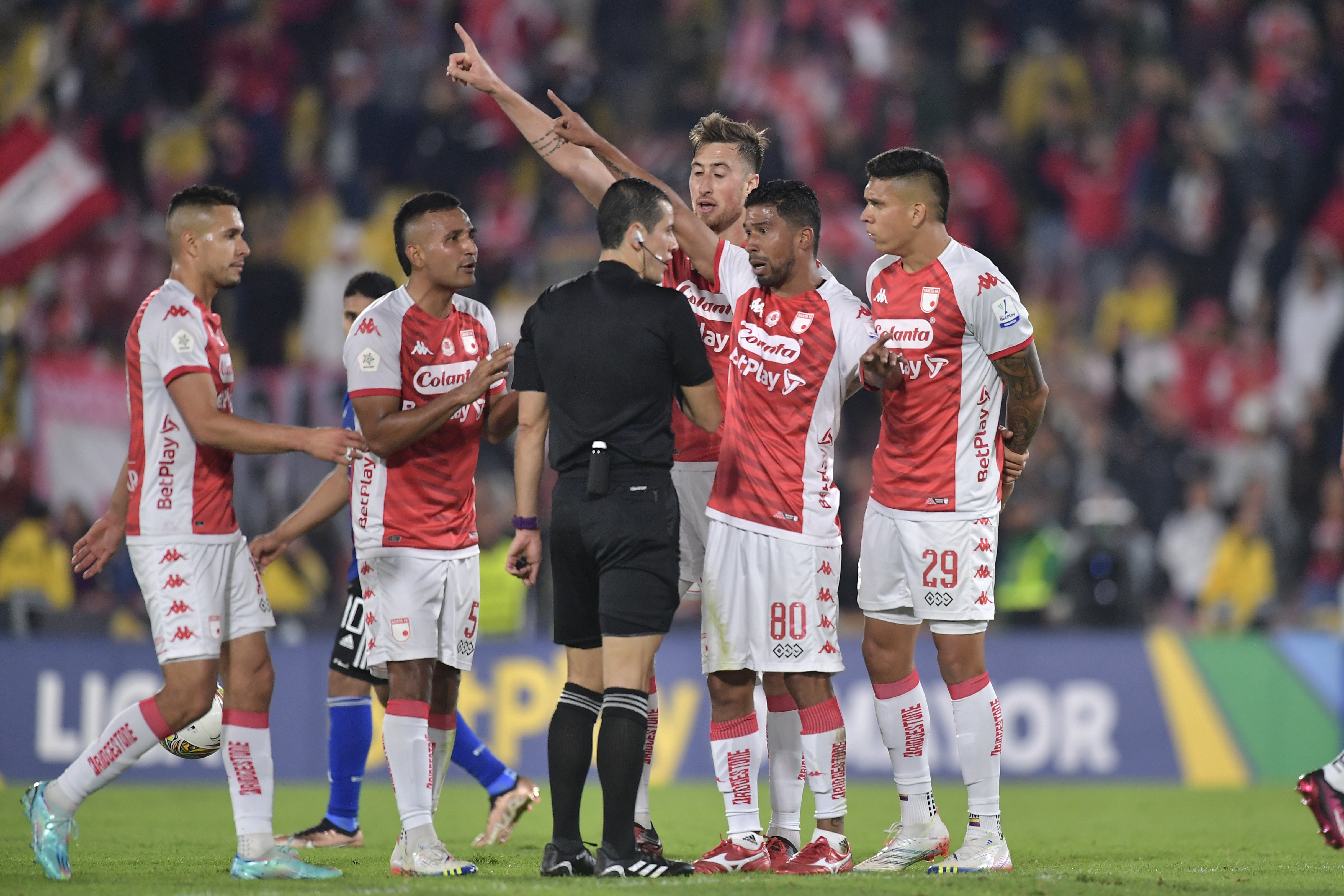 ¿A vacaciones antes de terminar la Liga? Santa Fe le respondió a Acolfutpro