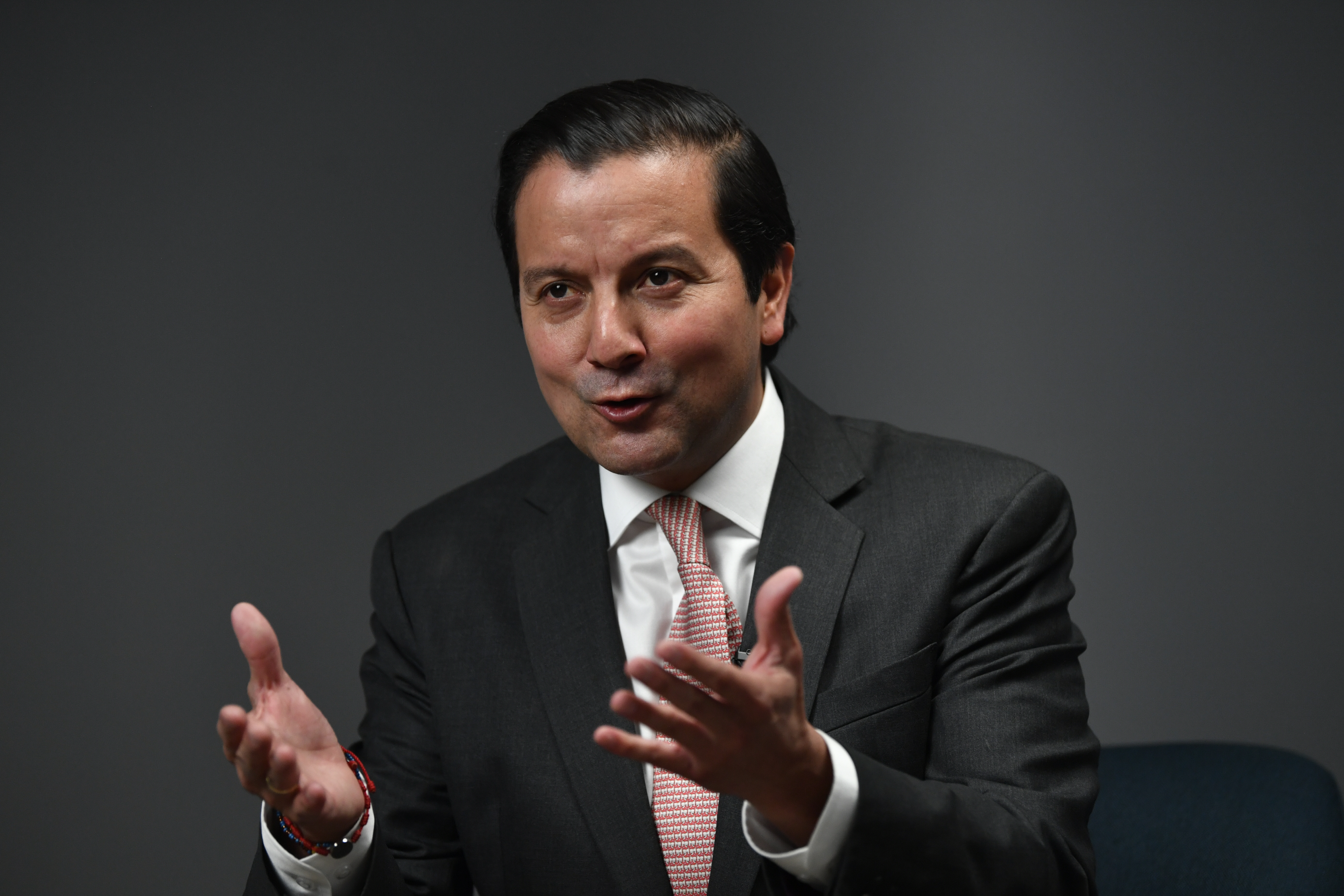 “No soy fiscal para llevar pruebas reinas”: Luna tras denuncias sobre “chuzadas”