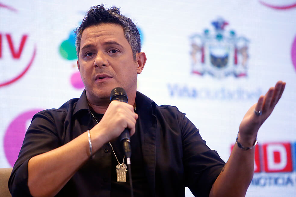 Alejandro Sanz debe pagar más de cinco millones de euros a su ex representante
