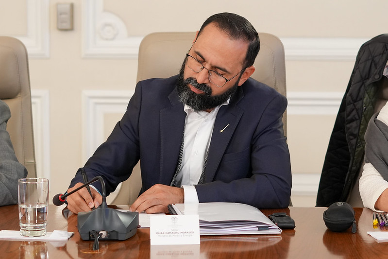 Radicaron moción de censura contra el ministro de Minas: estas son las razones