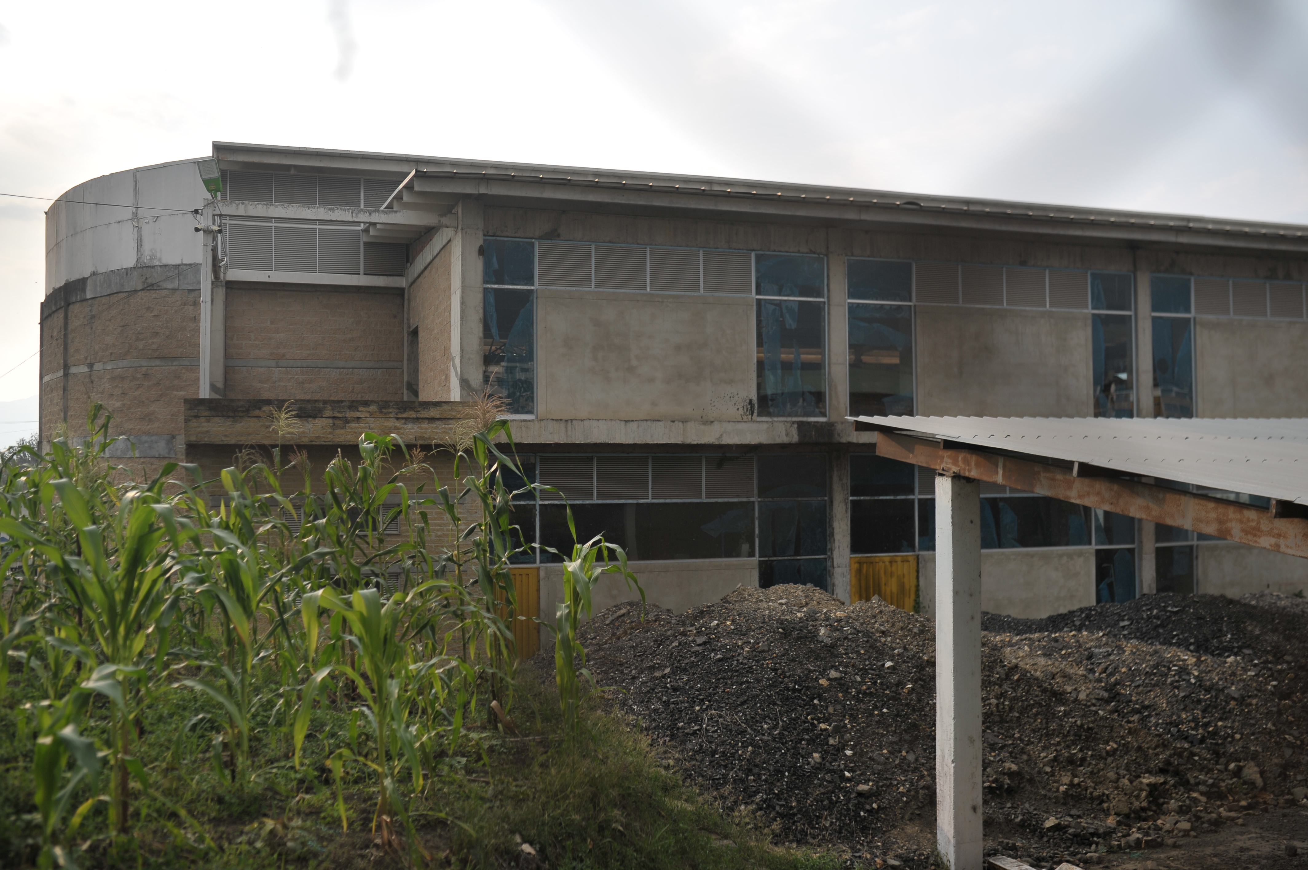Los 100 elefantes blancos de Cundinamarca, símbolos de desidia y corrupción