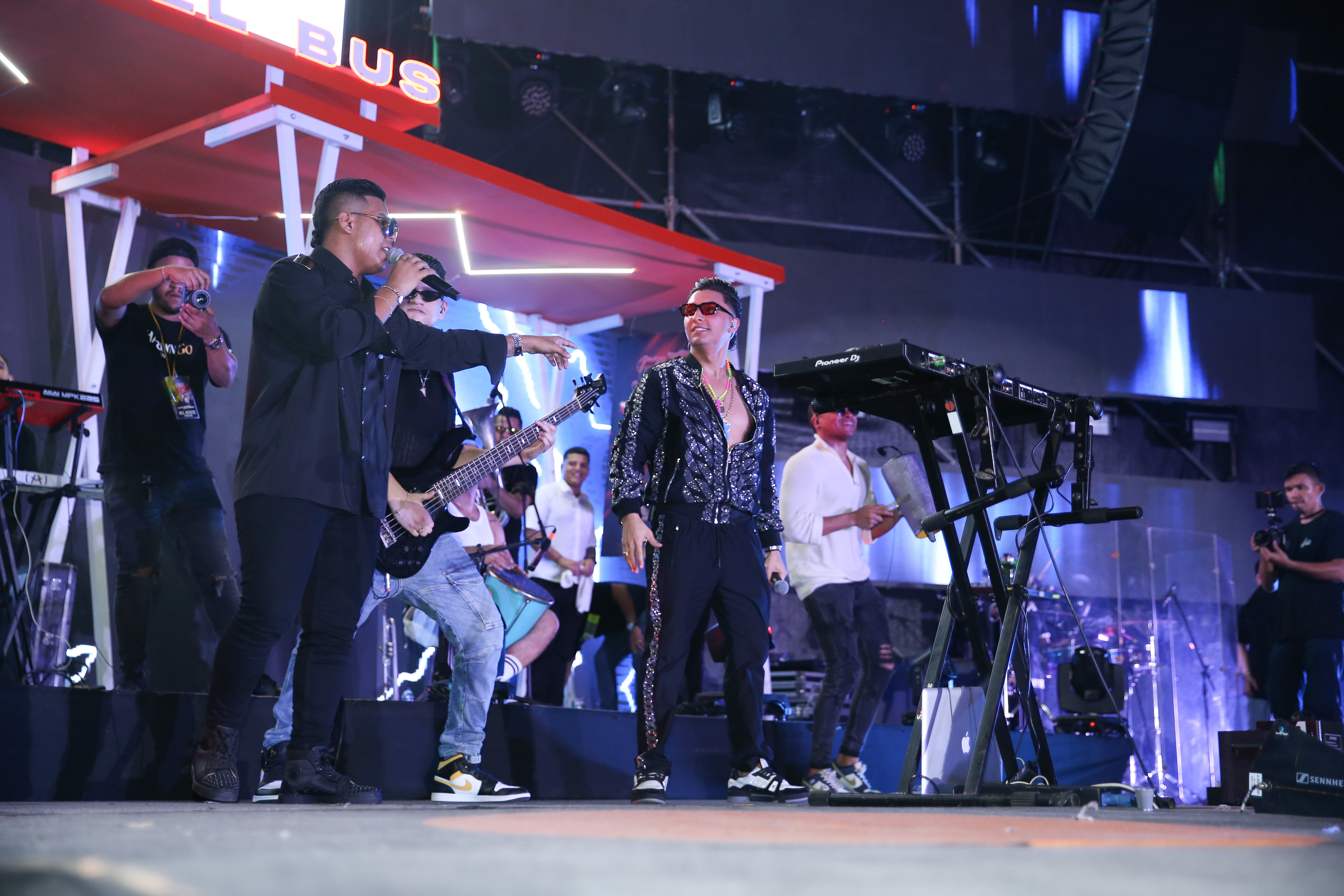 Julio Rojas y Tavo Sumoza