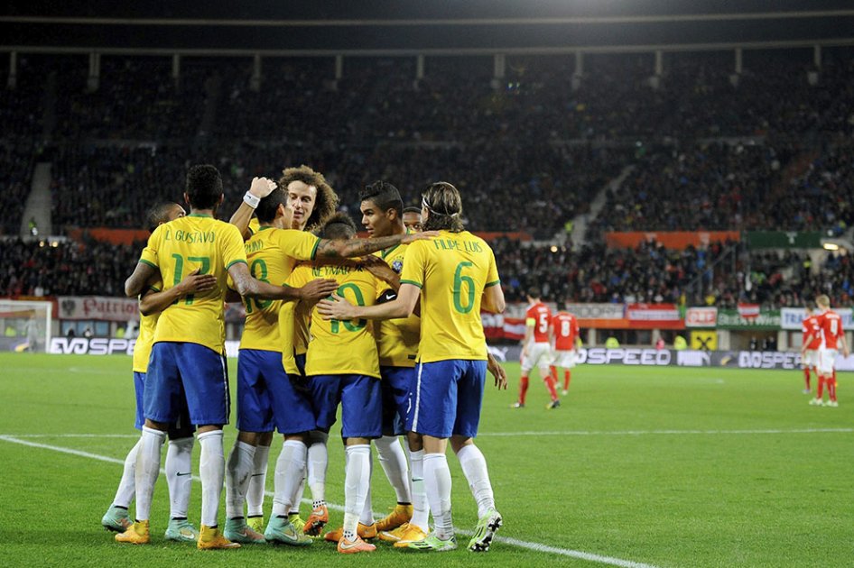 Brasil cierra el 2014 con triunfo ante Austria
