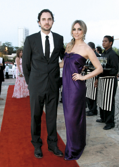 Manolo Cardona y Valeria Santos