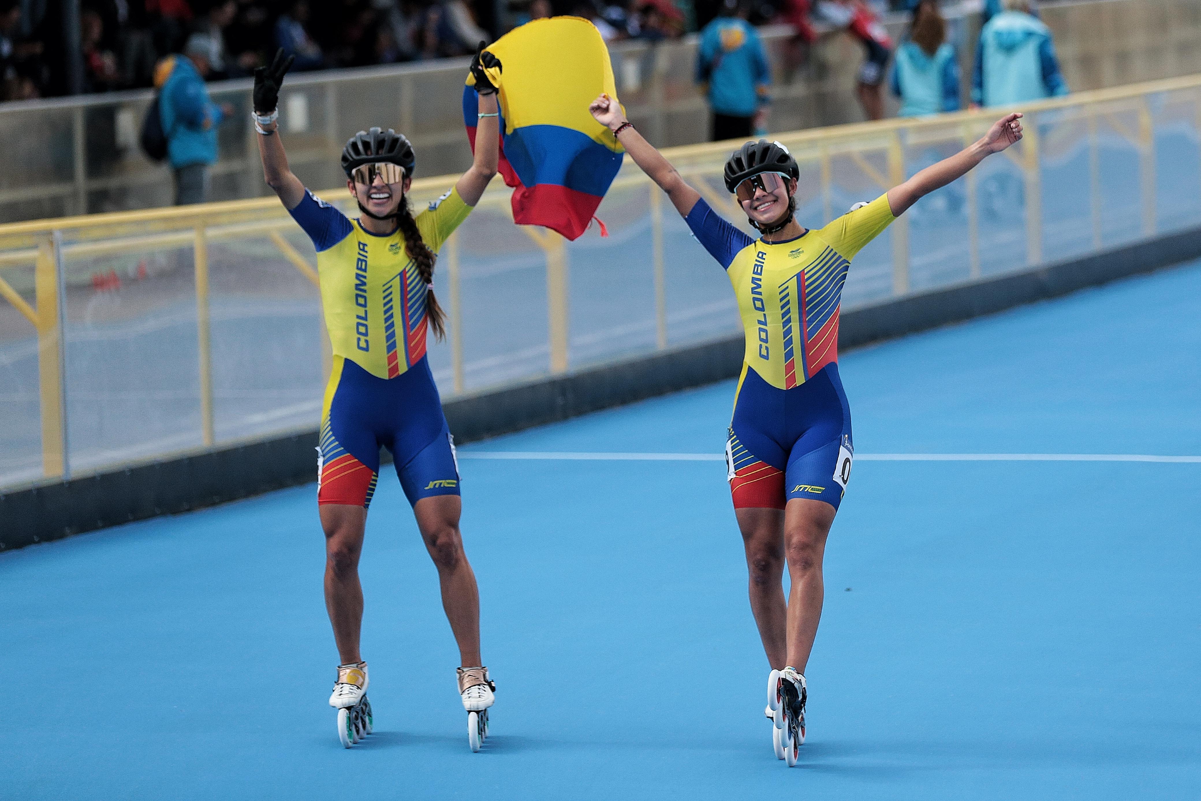 Fabriana Arias y Gabriela Rueda lograron oro y plata respectivamente en el patinaje de velocidad - 10.000 metros eliminación.