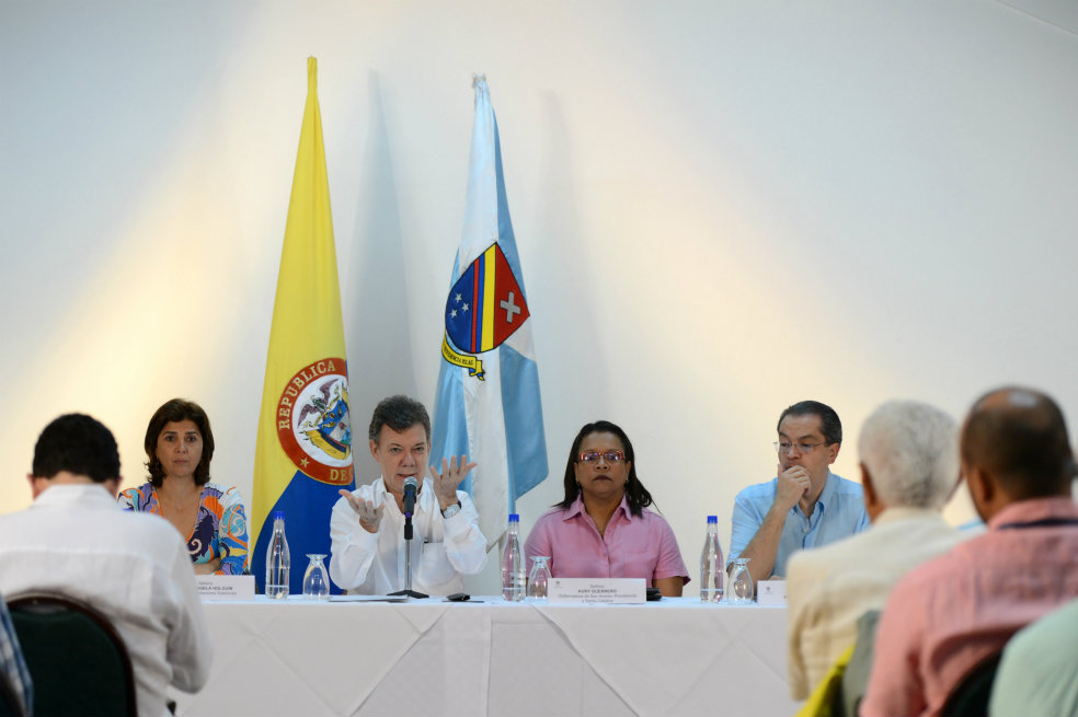 La canciller, el presidente Santos, la gobernadora de San Andrés y el ministro del Interior en San Andrés.  / SIG