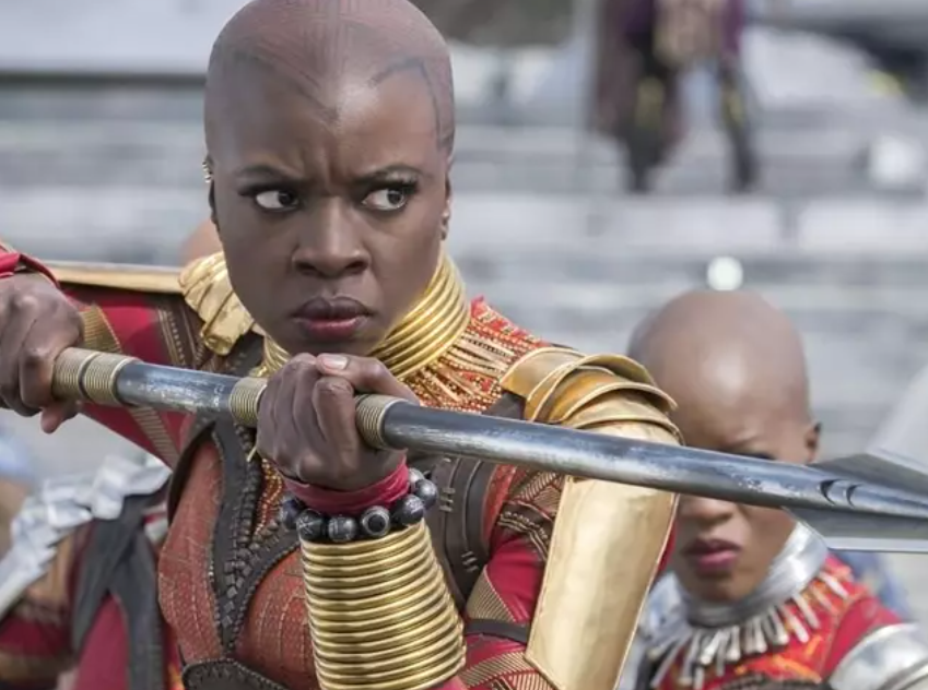 “El duelo de Chadwick Boseman lo pasamos grabando”: Danai Gurira de Pantera Negra