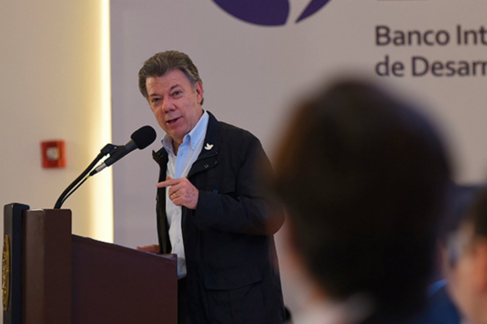 “Todas las regiones se han beneficiado de esta ‘mermelada’»: Santos