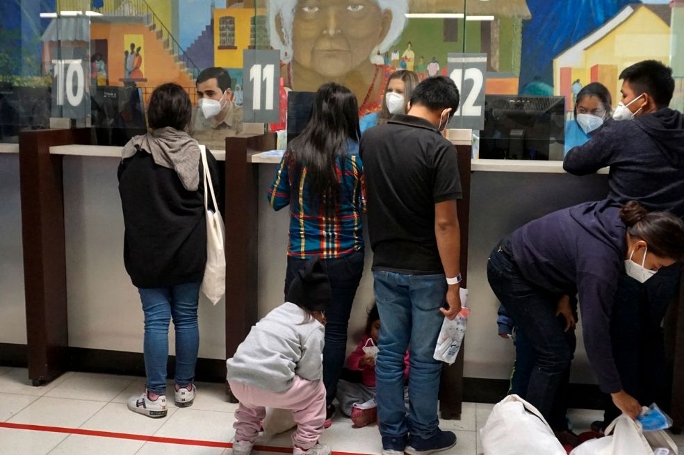 Vuelven las deportaciones exprés a Estados Unidos: ¿qué son y a quiénes afectan?