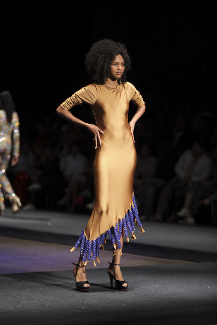 DISEÑADORA THELMA ESPINA