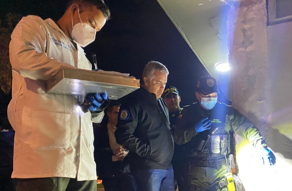 Duque estuvo en Ciudad Bolívar y calificó de “cobarde” el ataque con explosivos