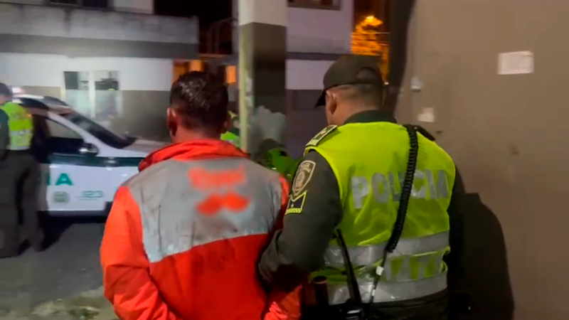 Ladrones disfrazados de domiciliarios desataron balacera en El Poblado, Medellín