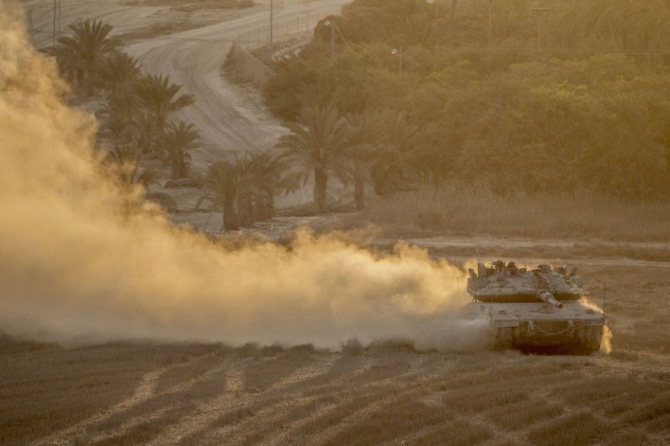 Un tanque israelí durante la retirada de tropas. 