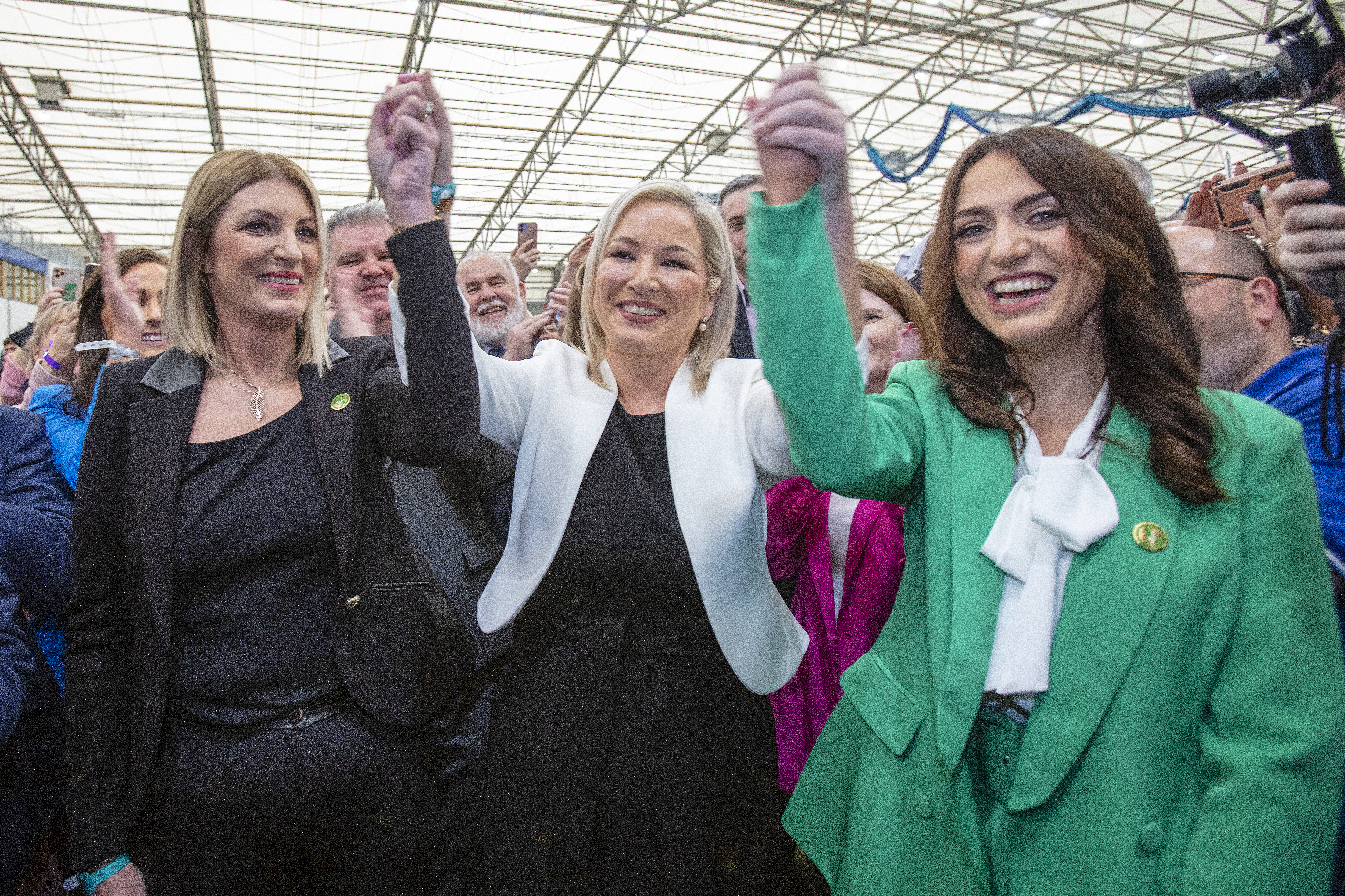 El Sinn Fein busca una “nueva era” en Irlanda del Norte, tras históricos comicios