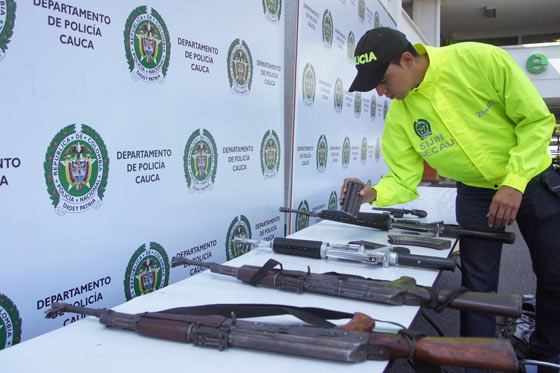 Hallan caleta con armas del sexto frente de las Farc