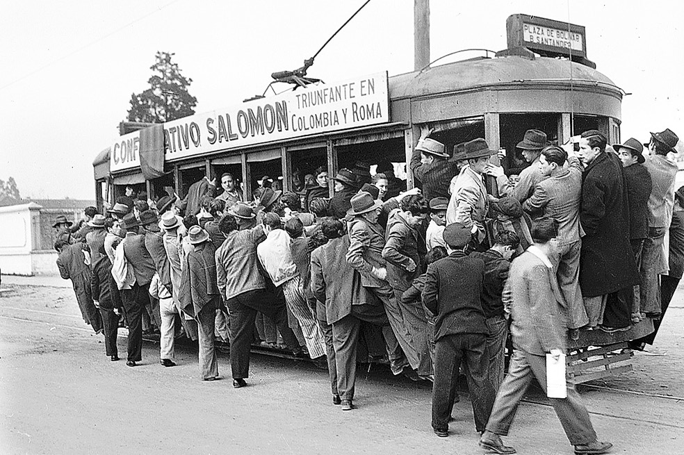 La Bogotá de otros tiempos, vista por Plinio Apuleyo Mendoza