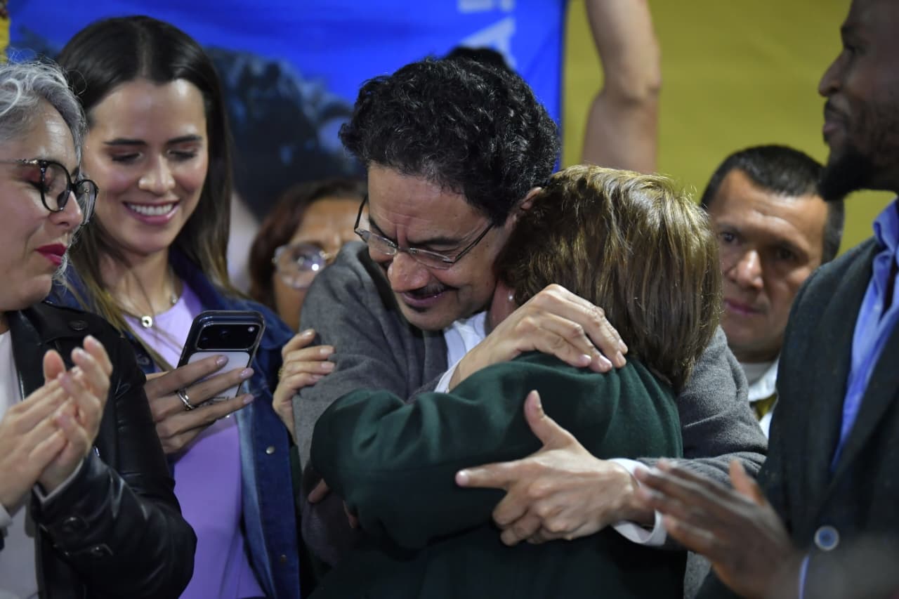 Petrismo movió 2,7 millones de votos y eligió a Cepeda como ficha para el frente amplio