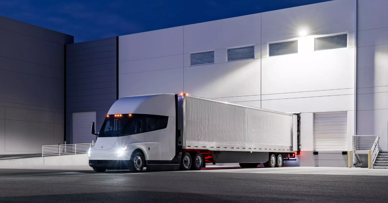 Video: Tesla Semi, el nuevo camión eléctrico “que el mercado ha estado esperando”
