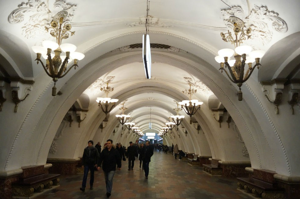 ¡Good Bye, Stalin! El metro de Moscú abandona el estilo soviético