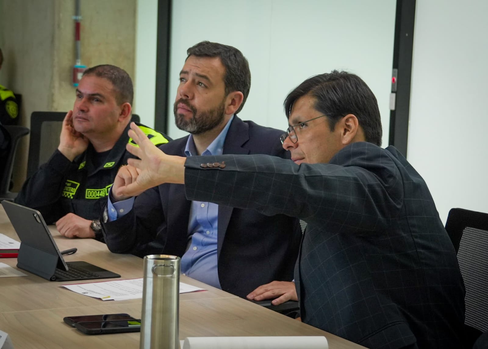 Galán se reunió con las autoridades para diseñar plan de seguridad, esto se sabe