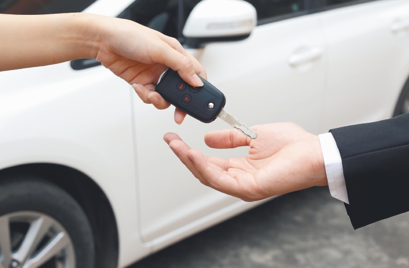 Ventajas y desventajas de comprar carro usado en Colombia
