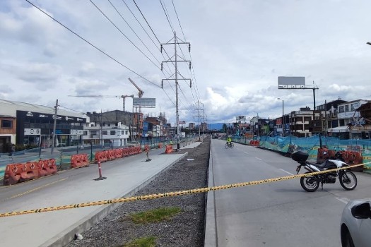 Por fuga de gas cierran tramo de la Carrera 68, estas son las rutas alternas
