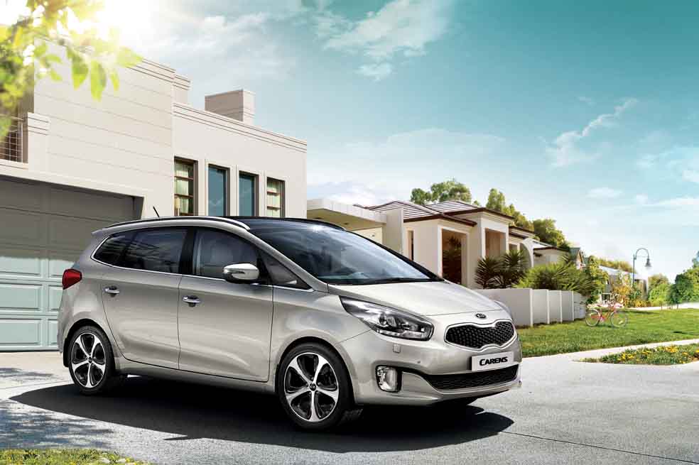 Carens, con apellido SUV